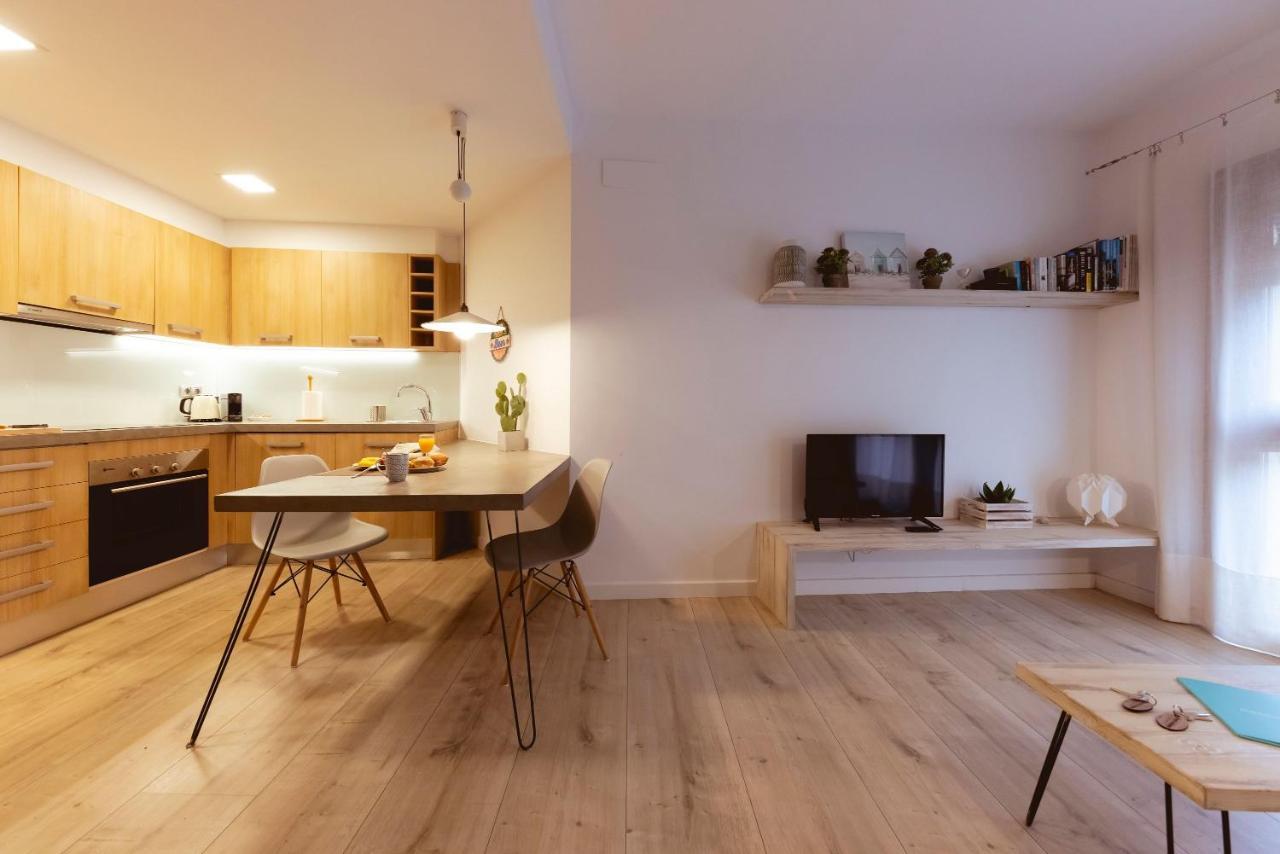 Bravissimo La Mora Apartment Херона Екстериор снимка