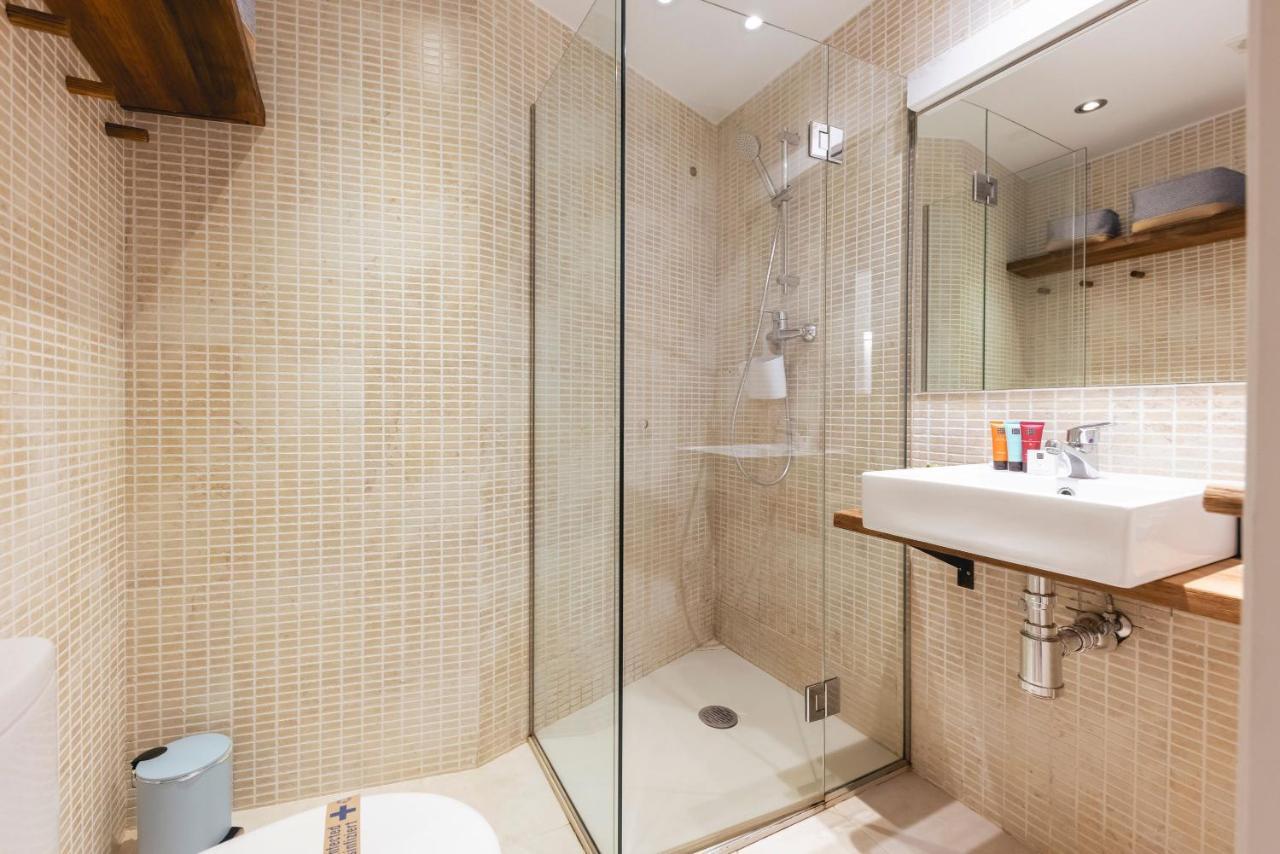 Bravissimo La Mora Apartment Херона Екстериор снимка