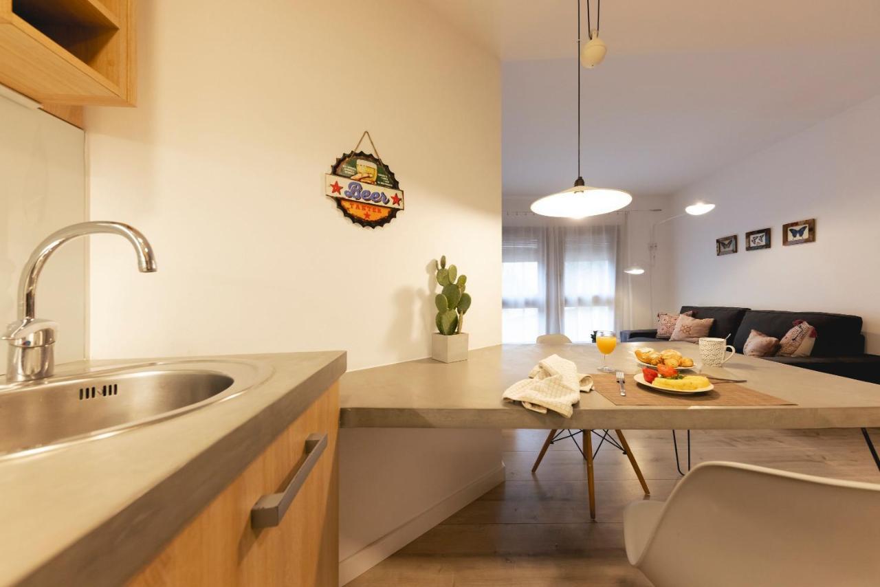 Bravissimo La Mora Apartment Херона Екстериор снимка